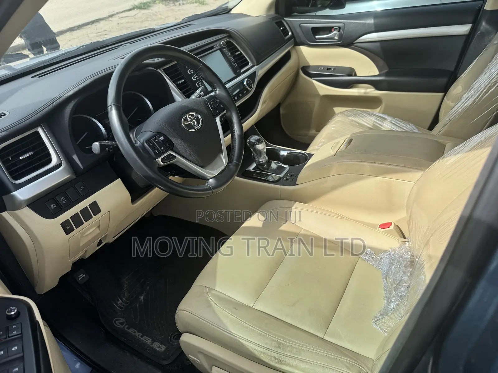 Toyota Highlander XLE 4x2 V6 (3.5L 6cyl 8A) 2018 Blue