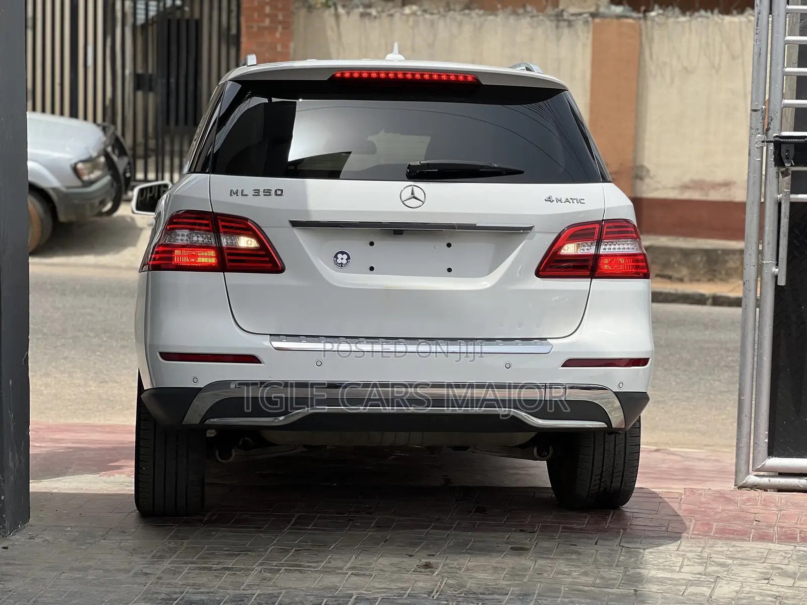 Mercedes-Benz M Class ML350 4MATIC 4dr SUV AWD (3.5L 6cyl 7A) 2015