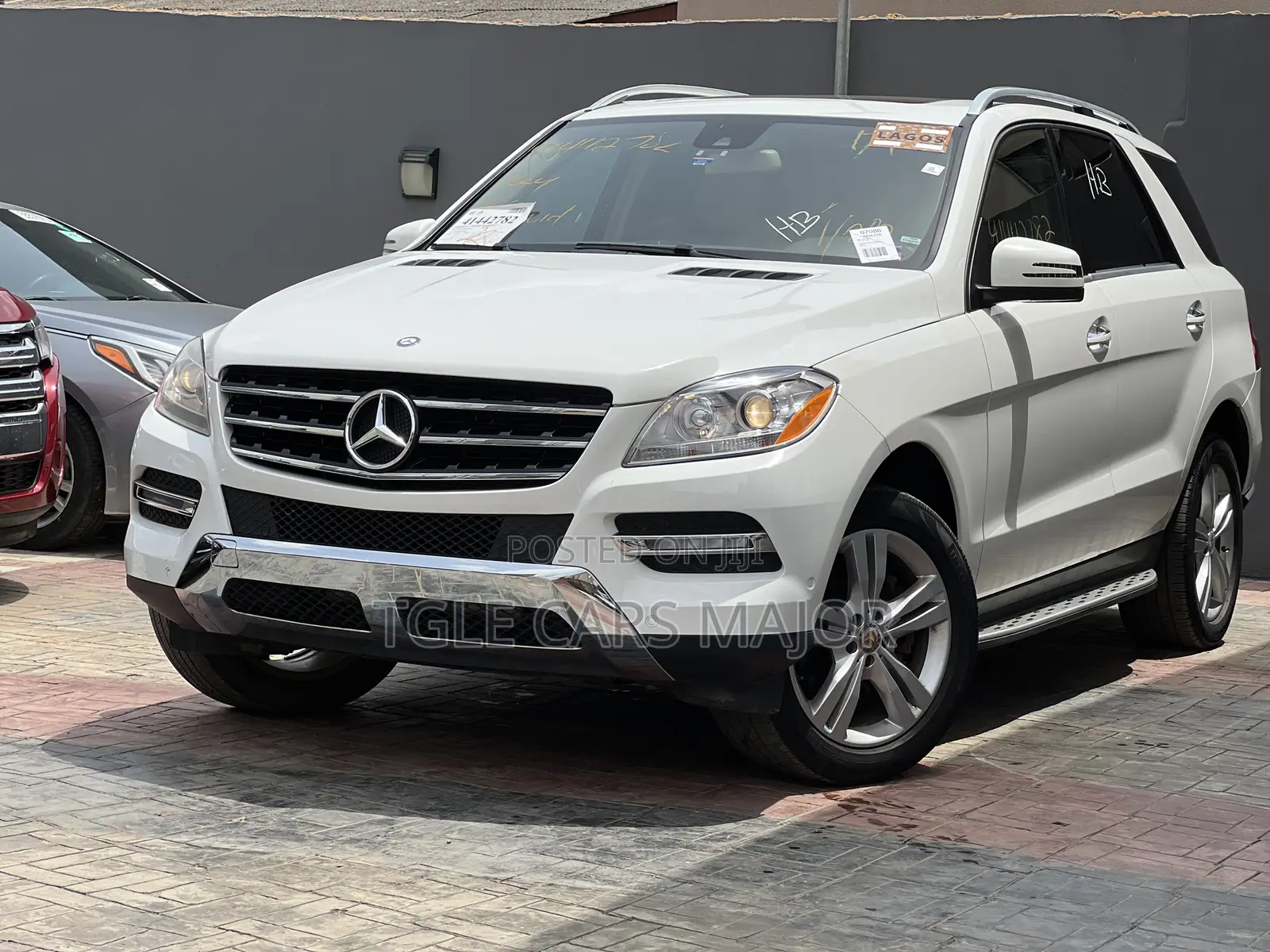 Mercedes-Benz M Class ML350 4MATIC 4dr SUV AWD (3.5L 6cyl 7A) 2015