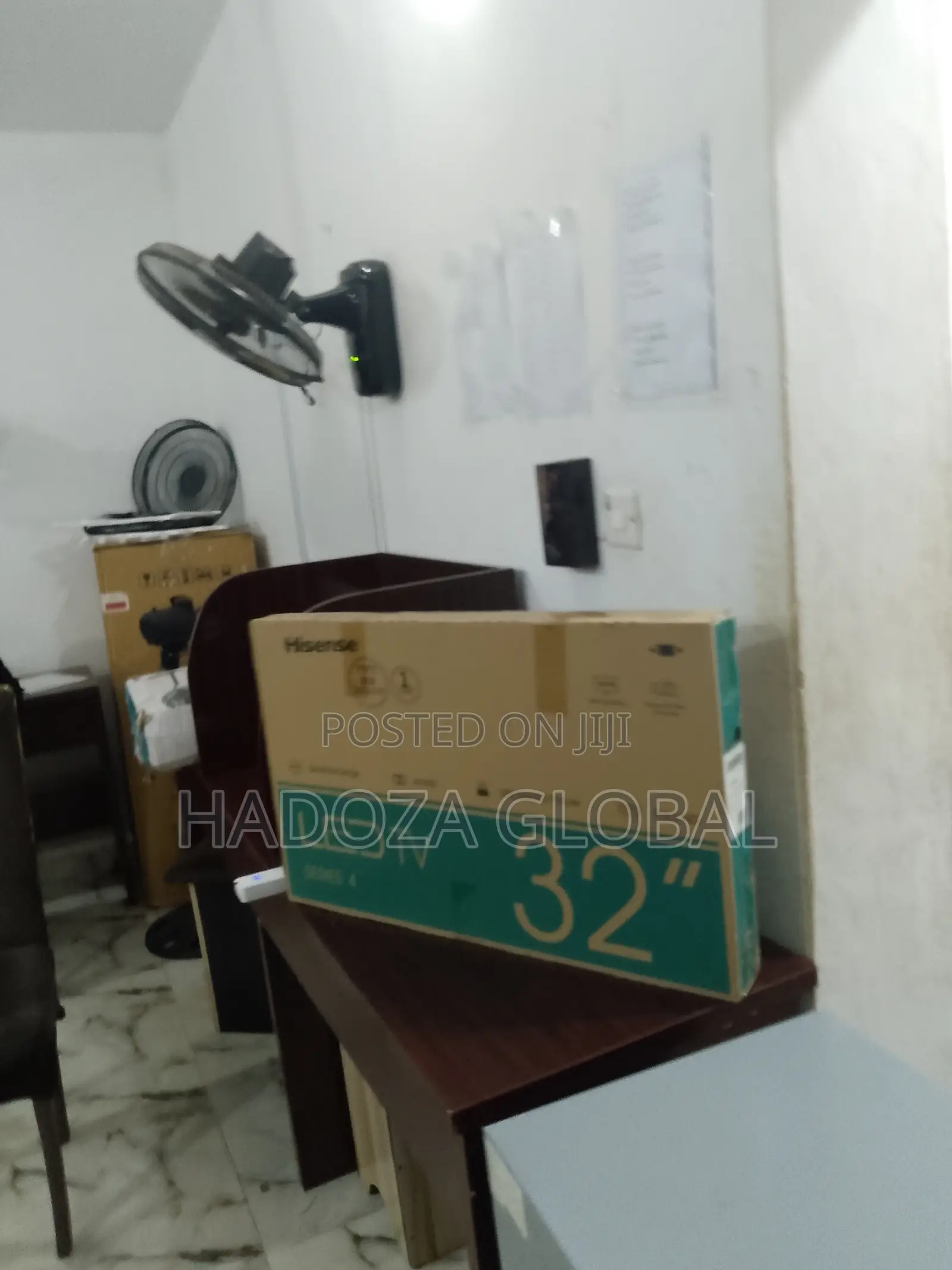Small Screen, Big Entertainment – Hisense 32”
