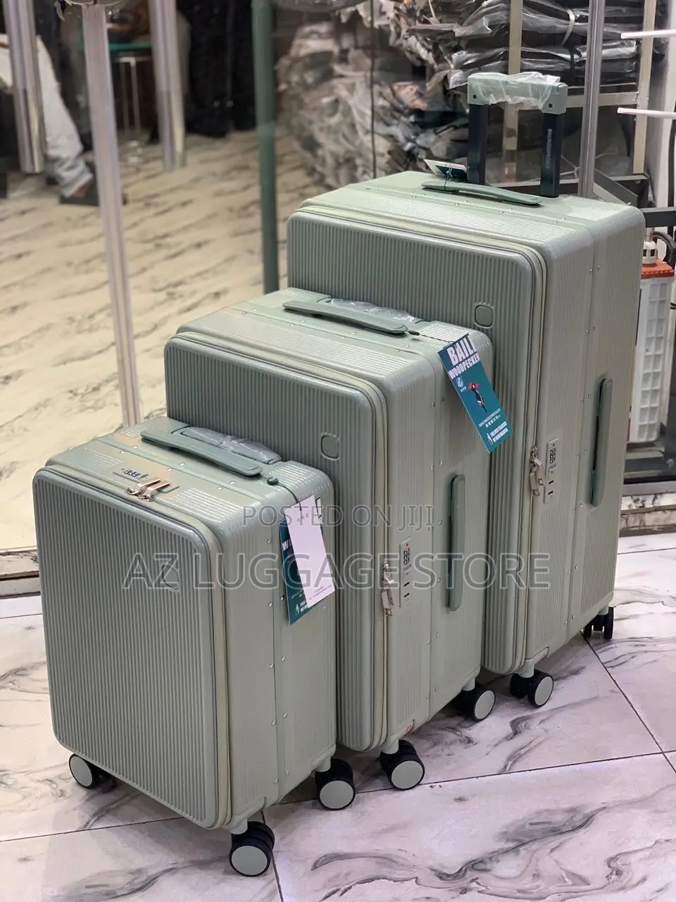 Set of Luggage Box