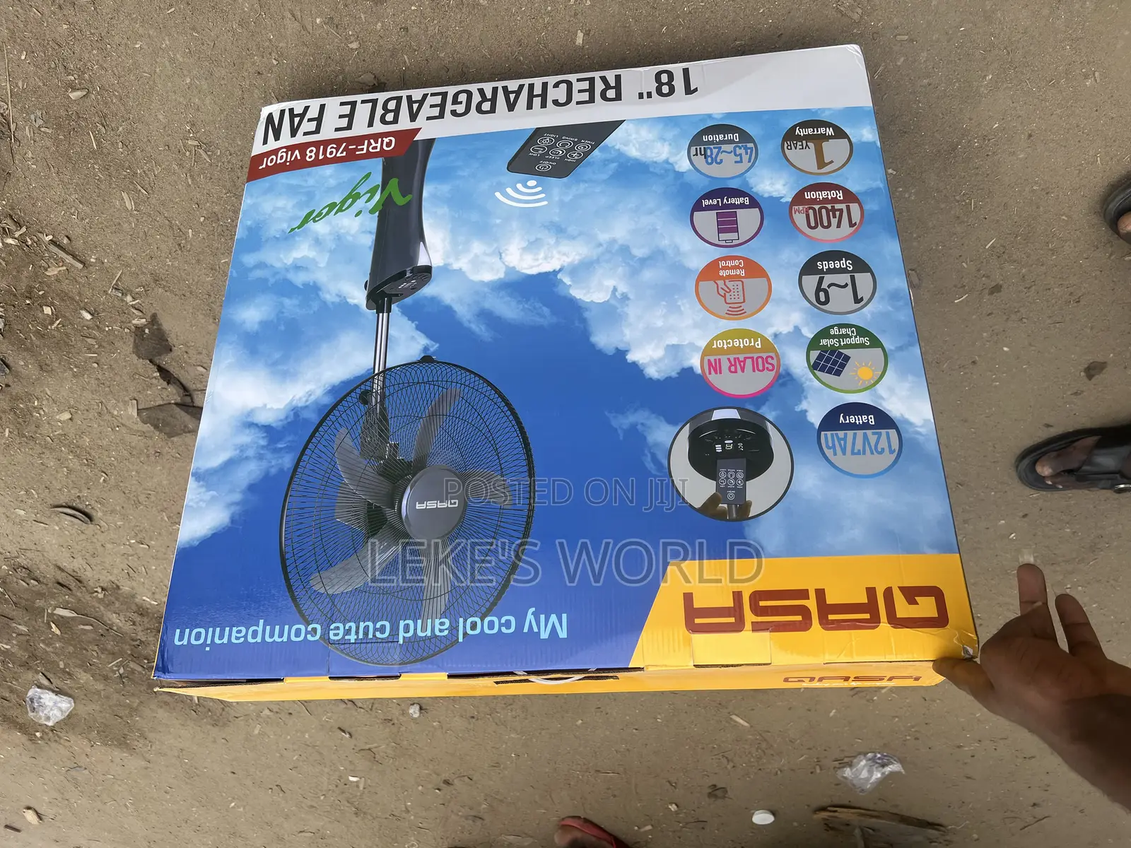 18” Qasa Rechargeable Fan
