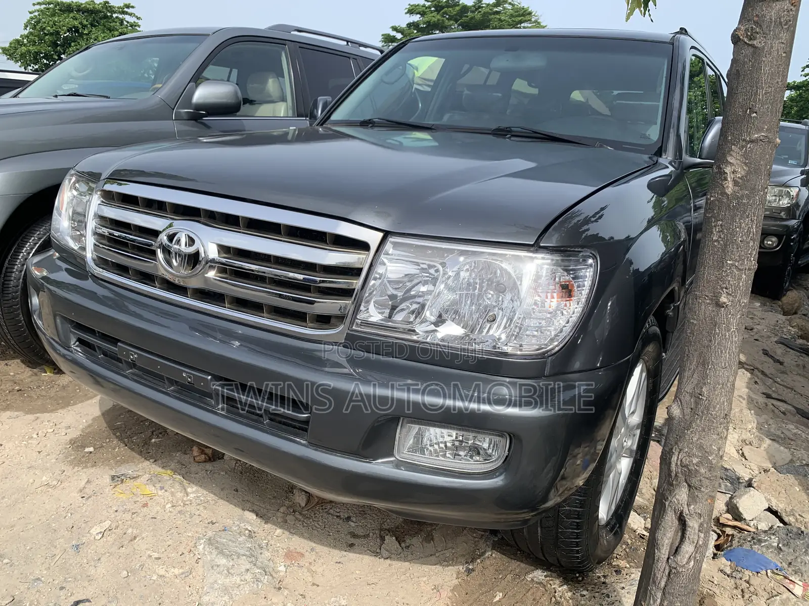 Toyota Land Cruiser 2007 Gray