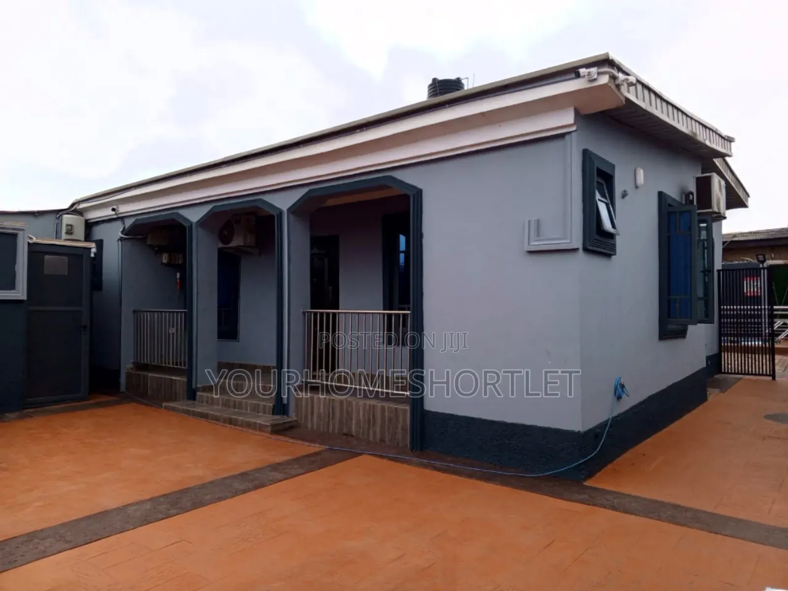 2 Bedroom Self Compound With Pool That Allows Get Together