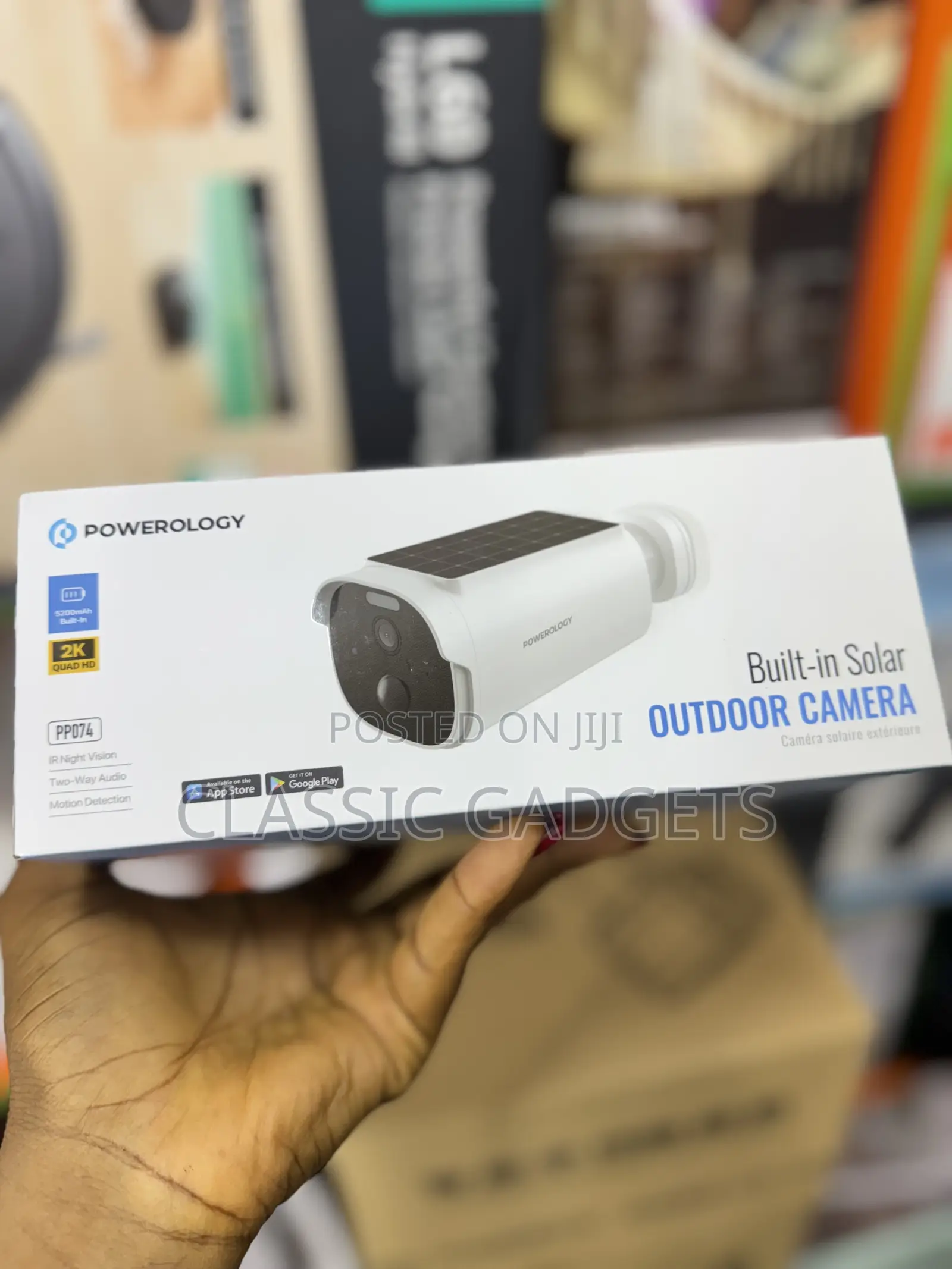 Powerology Built-in Solar Outdoor Camera by Drake