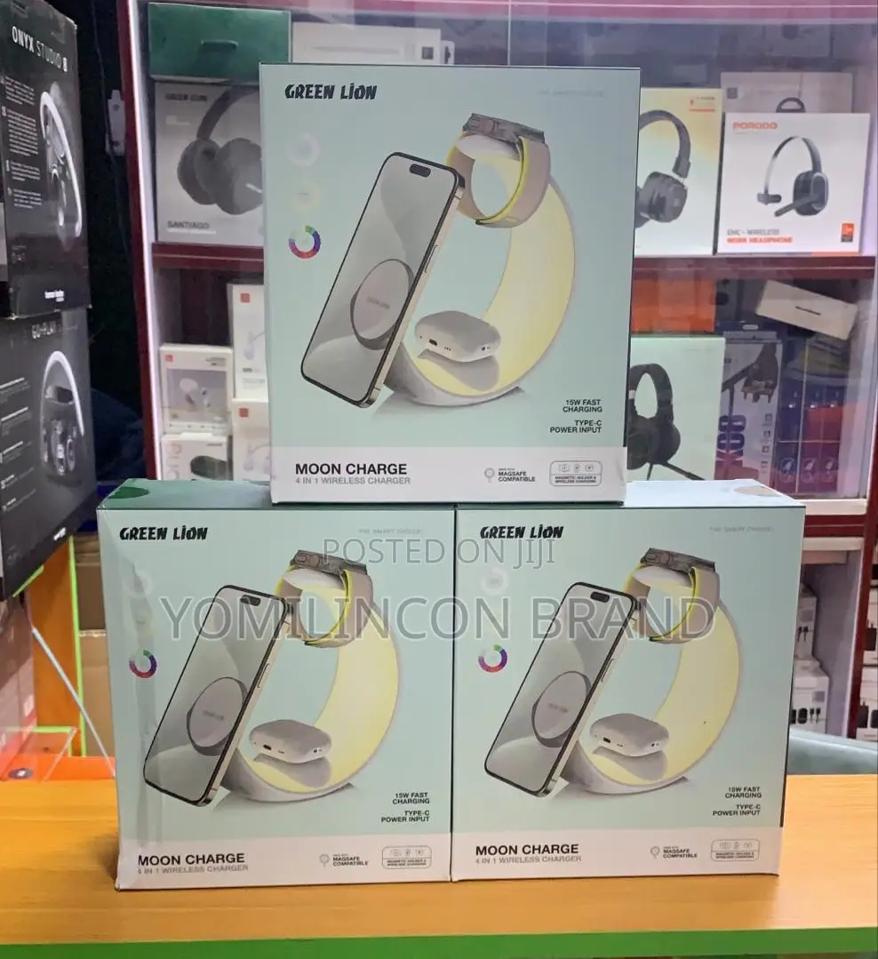 Green Lion Moon Charge 4 in 1 Wireless Charger - White