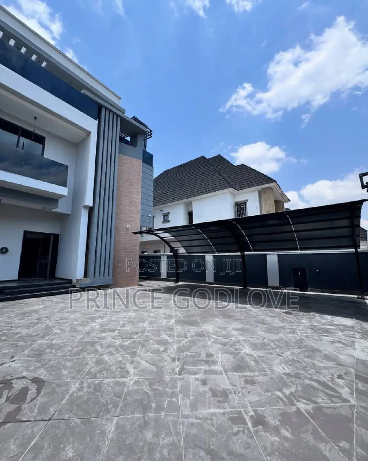 5bdrm Duplex in Apo Resettlement for sale