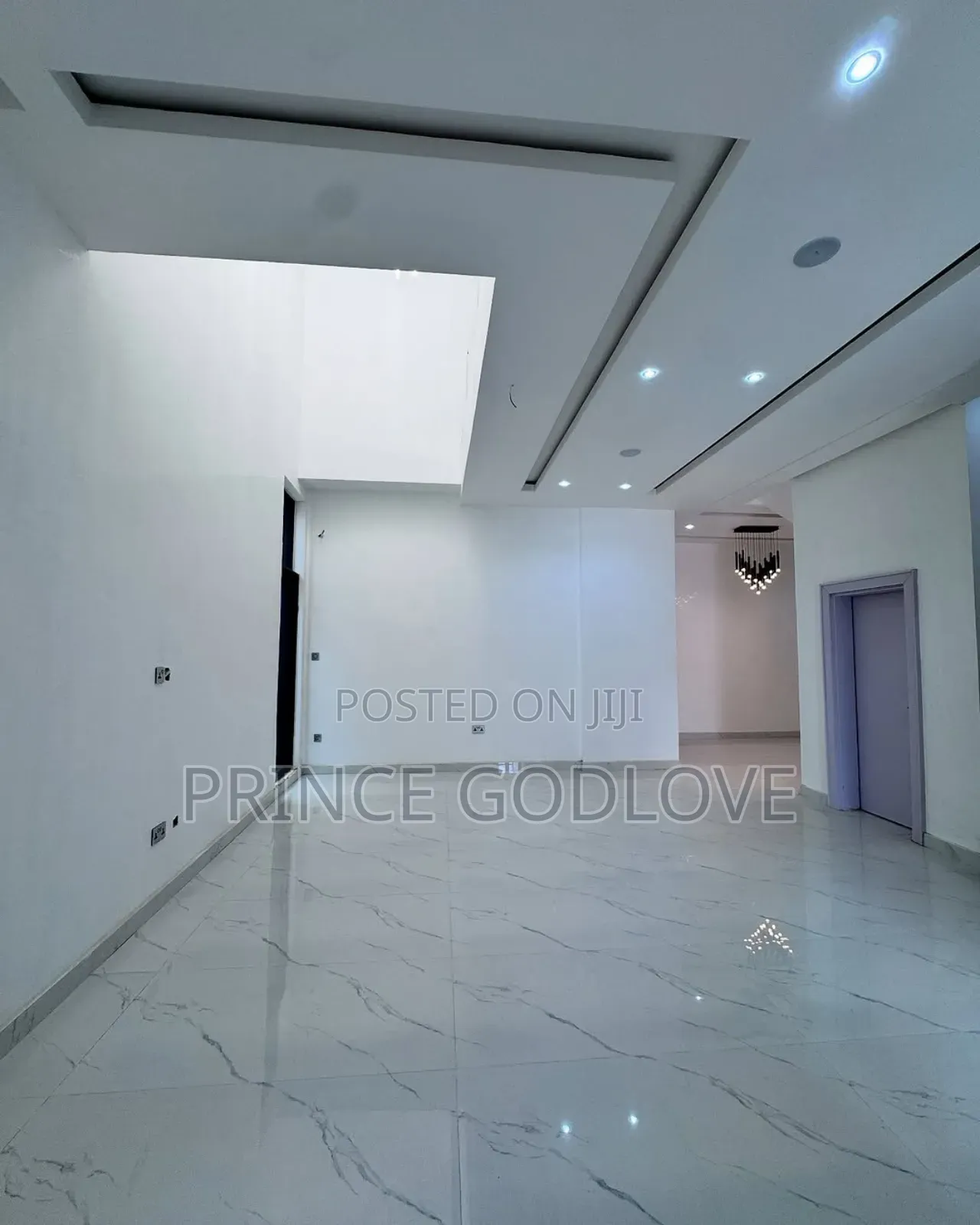 5bdrm Duplex in Apo Resettlement for sale