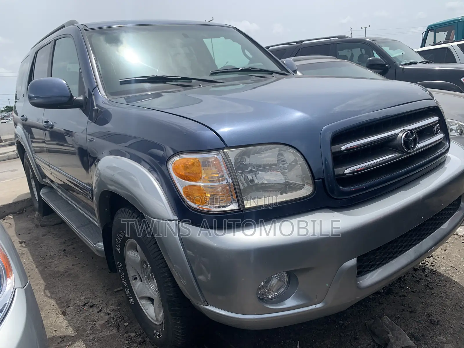 Toyota Sequoia Limited 4dr SUV 4WD (4.7L 8cyl 4A) 2004 Blue