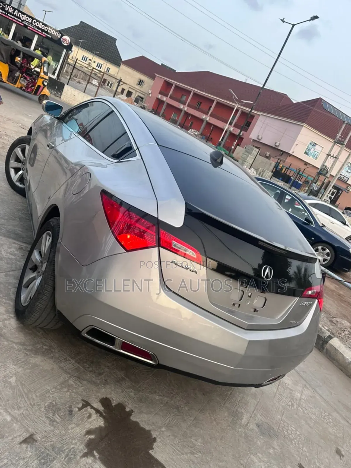 Acura ZDX Base AWD 2011 Silver
