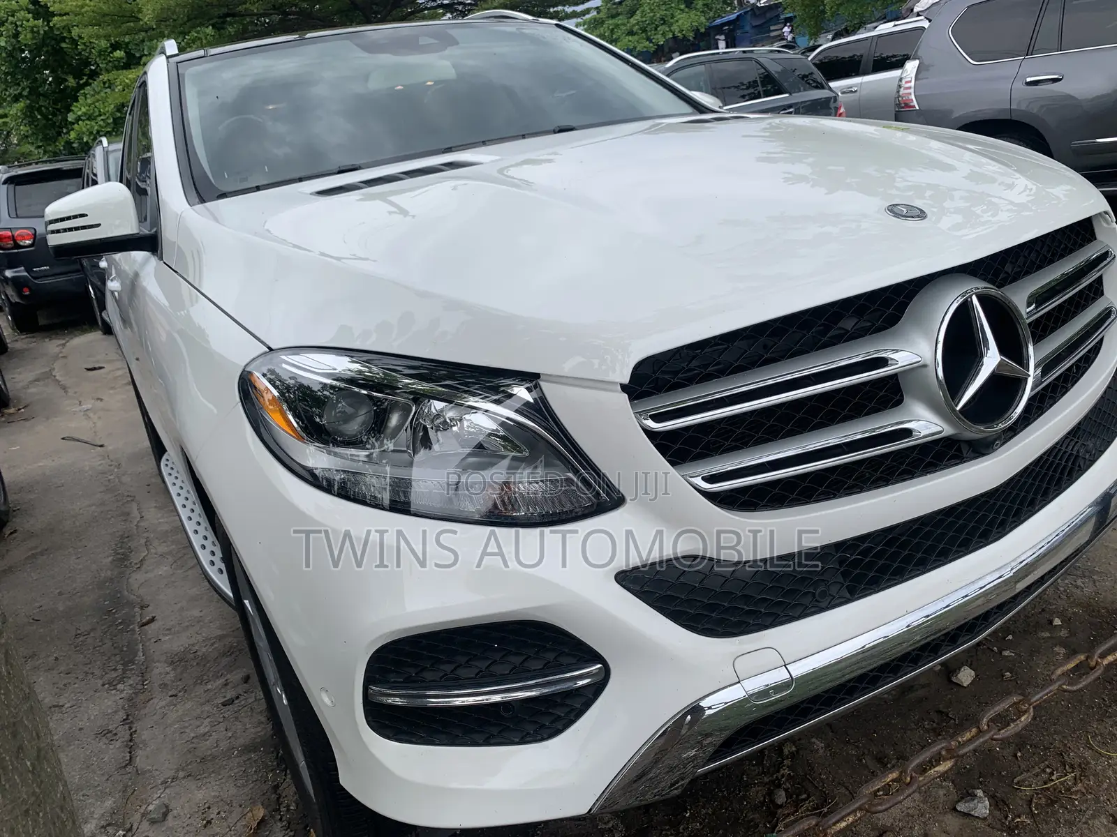 Mercedes-Benz GLE-Class GLE 350d 4MATIC 2017 White