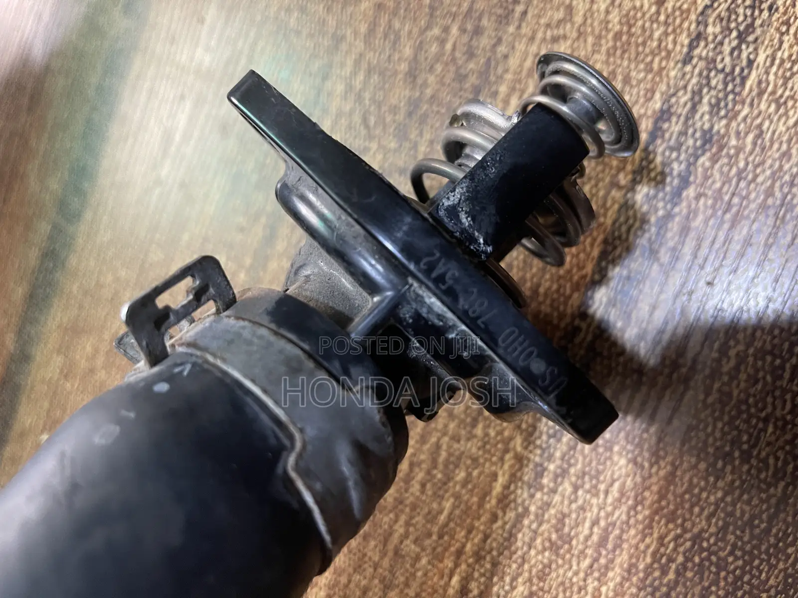 Thermostat Complete With Cover 2013-2016 Honda Accord