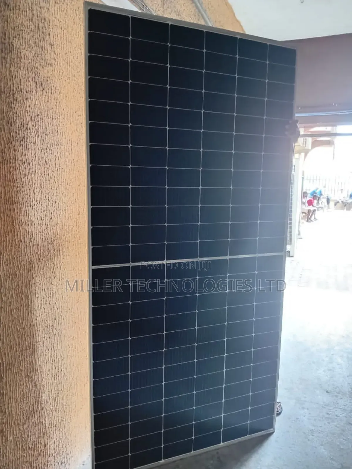 Original Brand New Jinko Solar 625w Available In Bulk