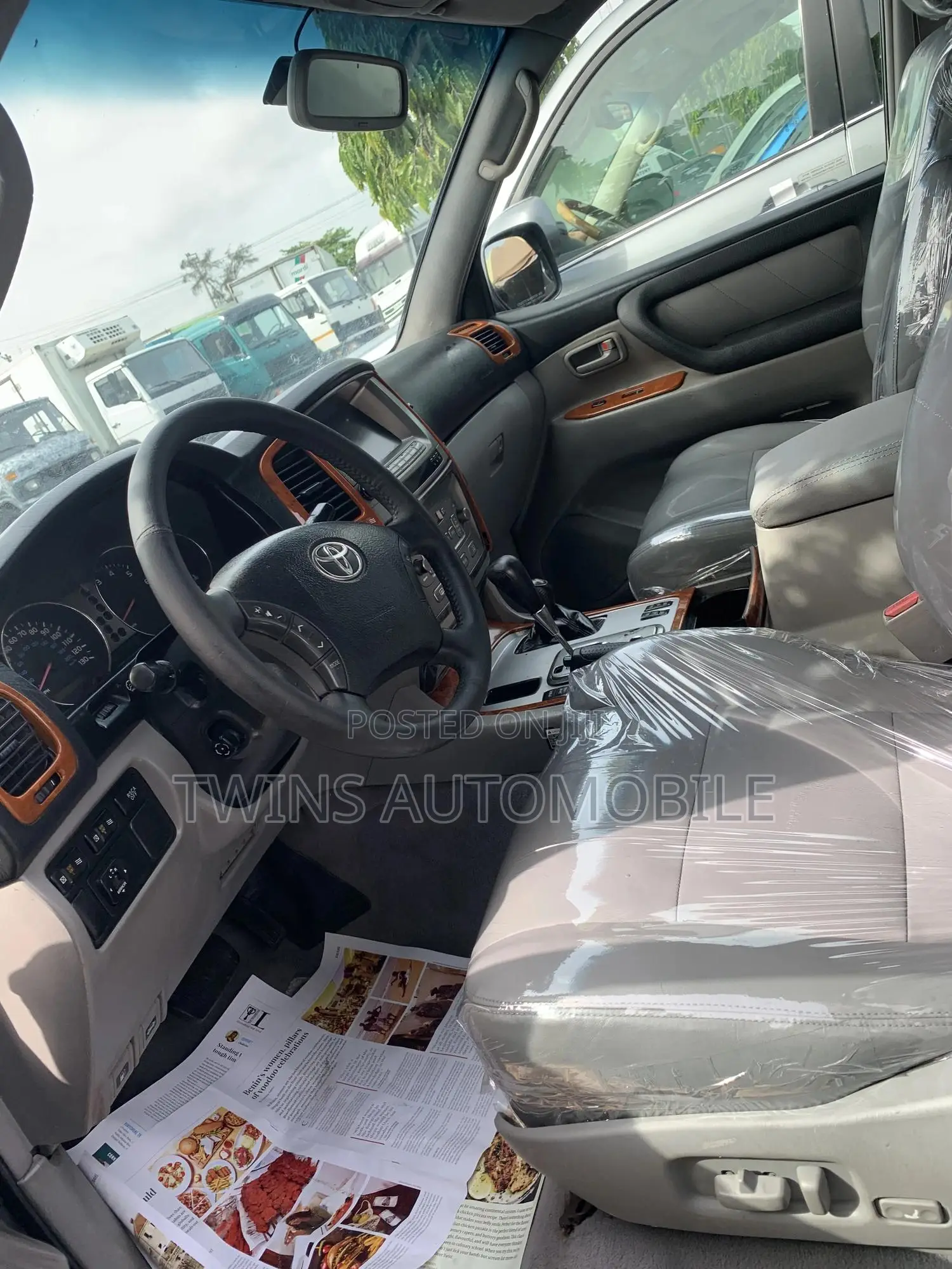 Toyota Land Cruiser 2007 Gray