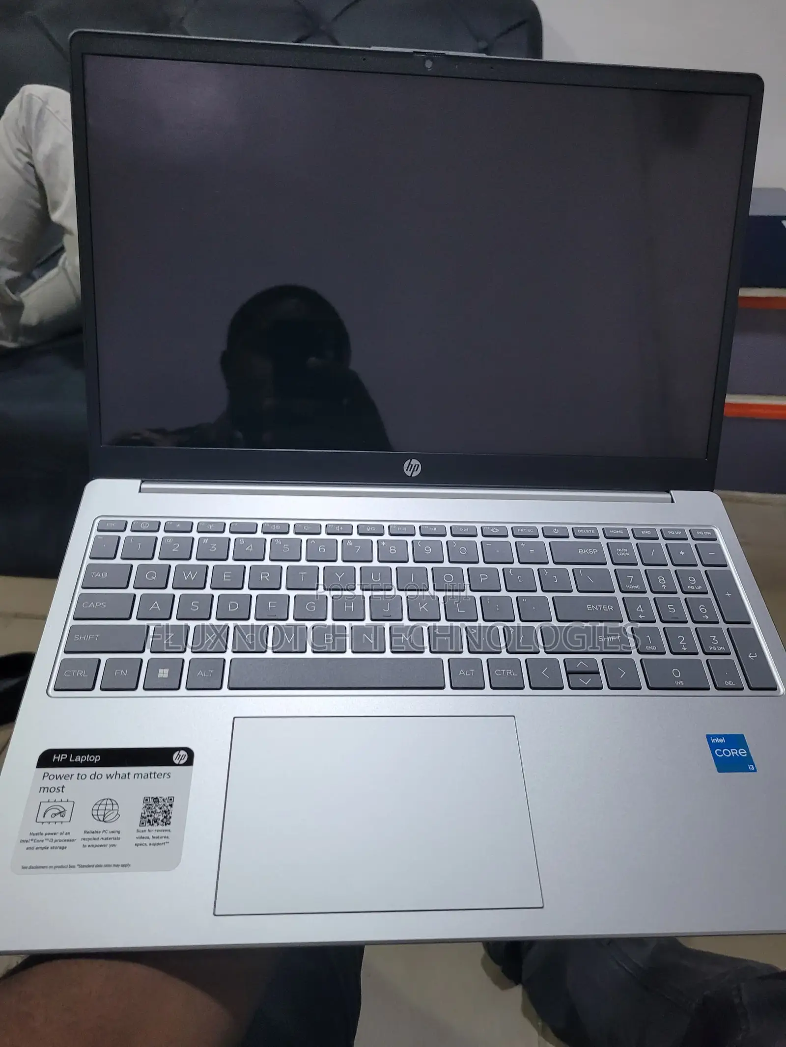 New Laptop HP 15 8GB Intel Core i3 SSD 256GB
