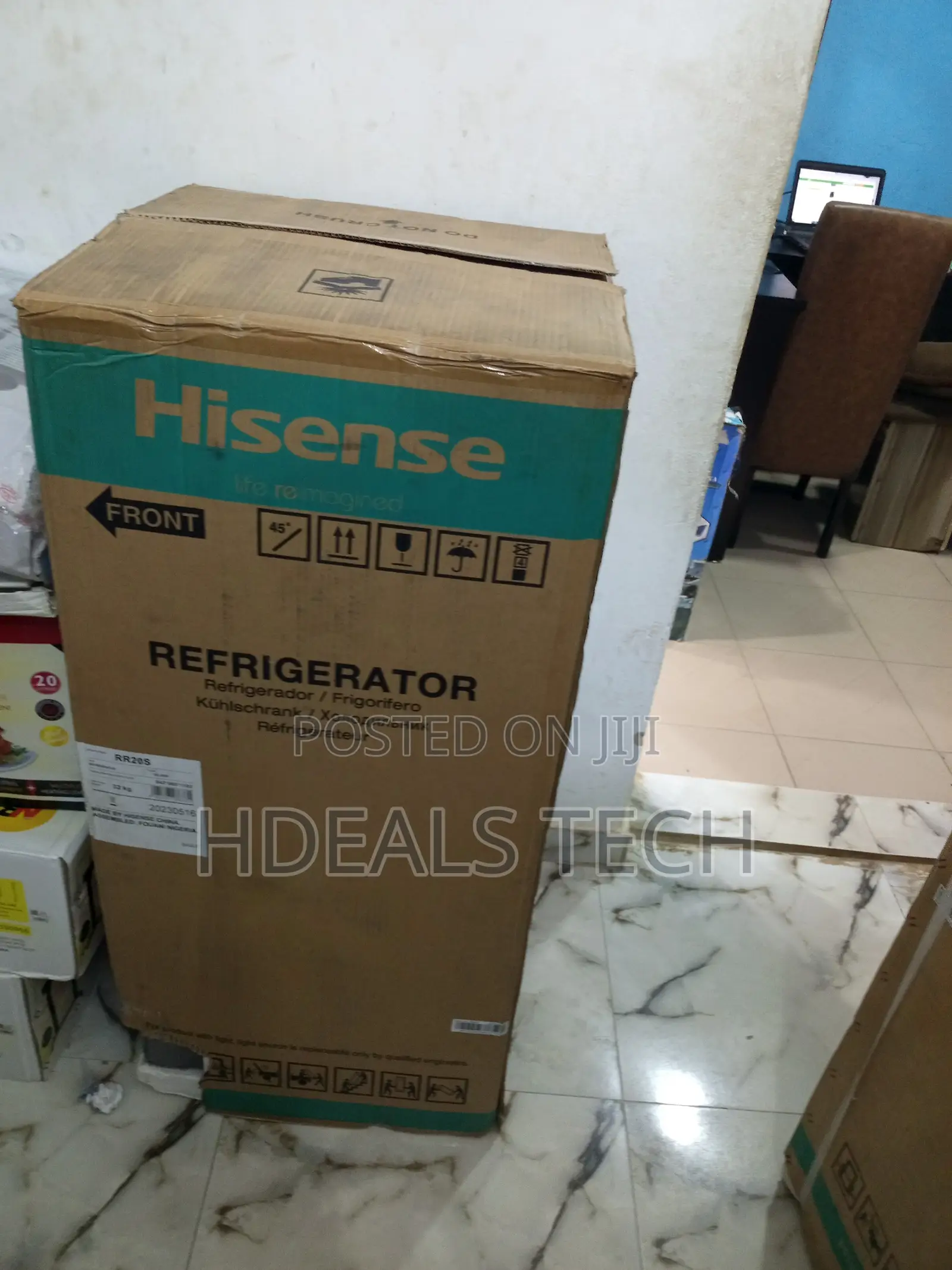 Hisense 150l Fridge - Stylish Compact