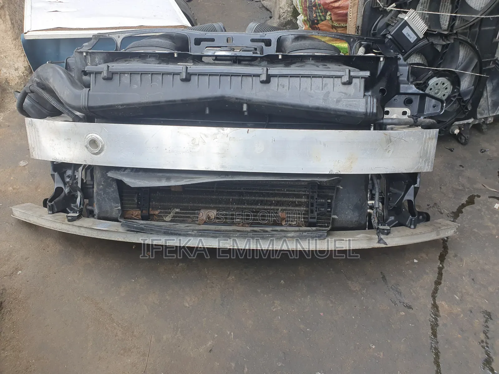 Front Cut Porsche Panamera
