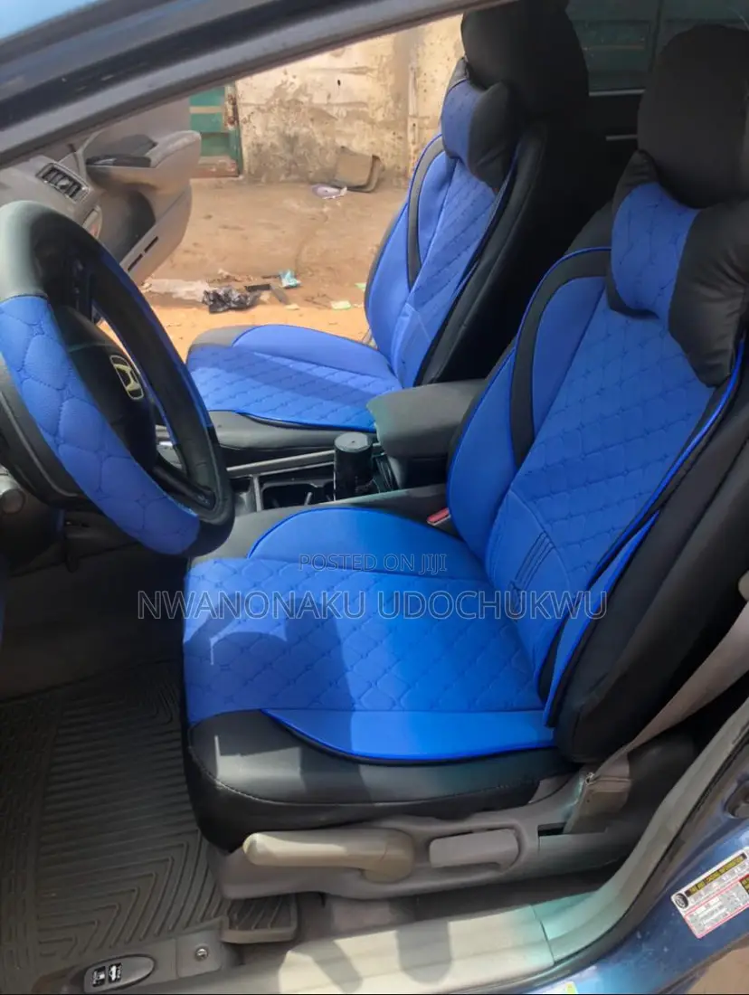 Crown Seat Cover Blue and Black