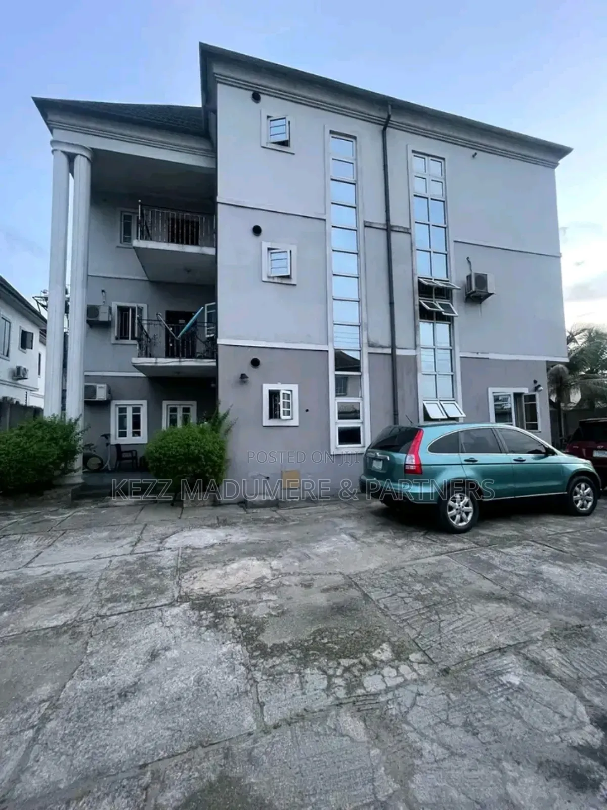 12bdrm Duplex in Shell Cooperative for sale
