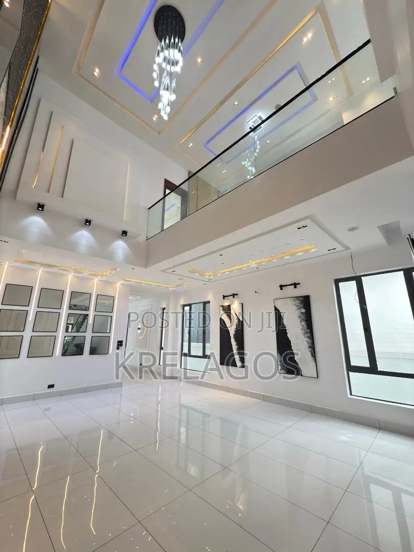 5bdrm Duplex in Ado / Ajah for sale