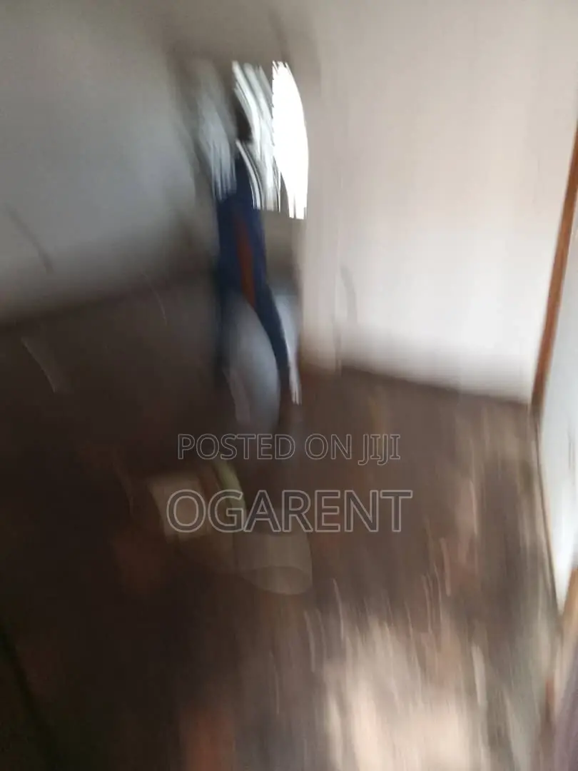 3bdrm Apartment in Sapele Rd, Benin City for rent