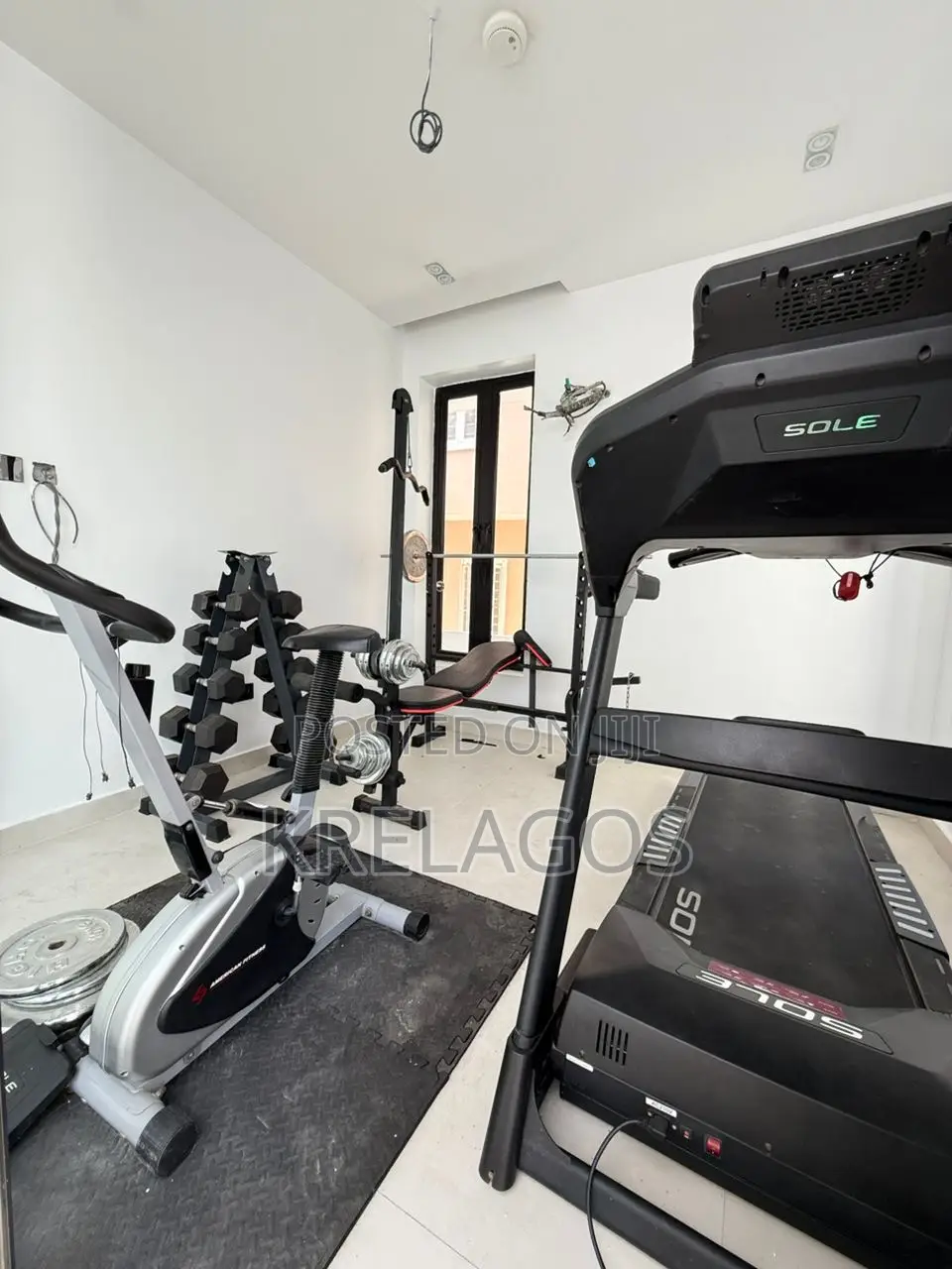 5bdrm Duplex in Orchid, Chevron for sale