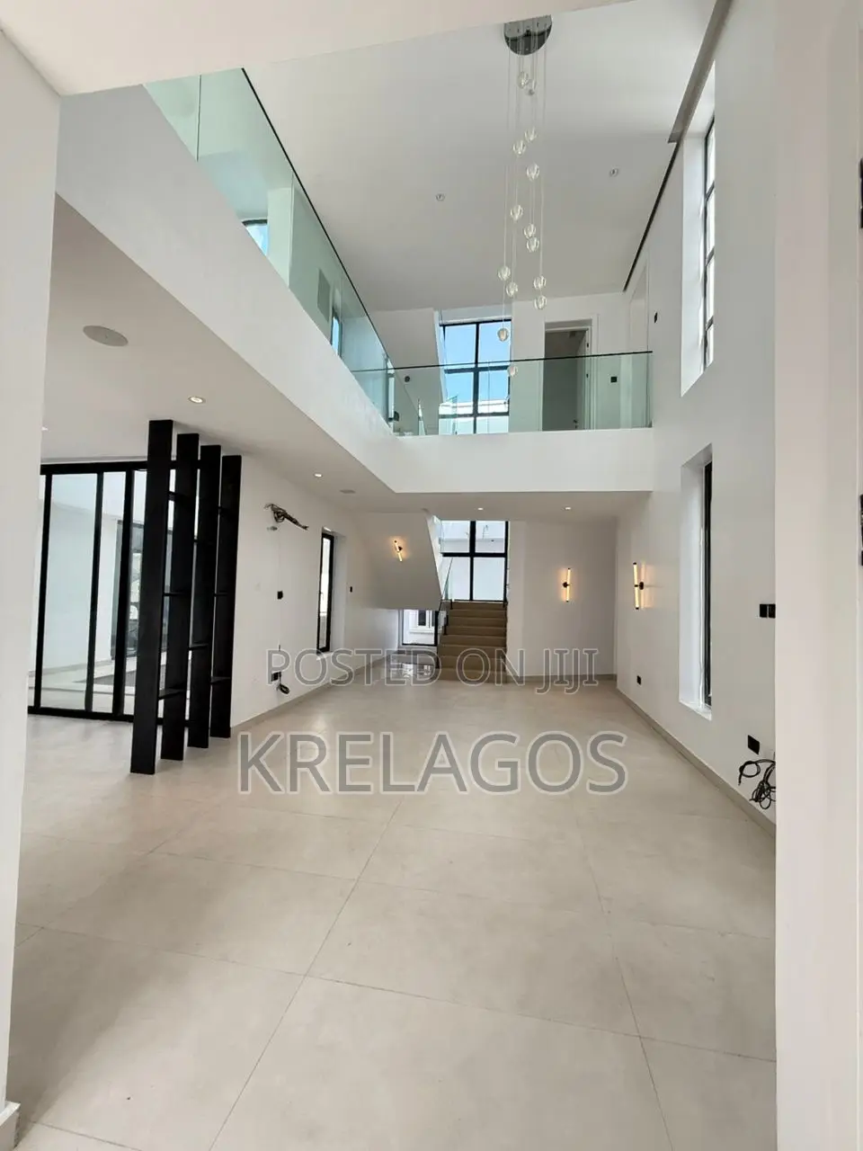 5bdrm Duplex in Orchid, Chevron for sale