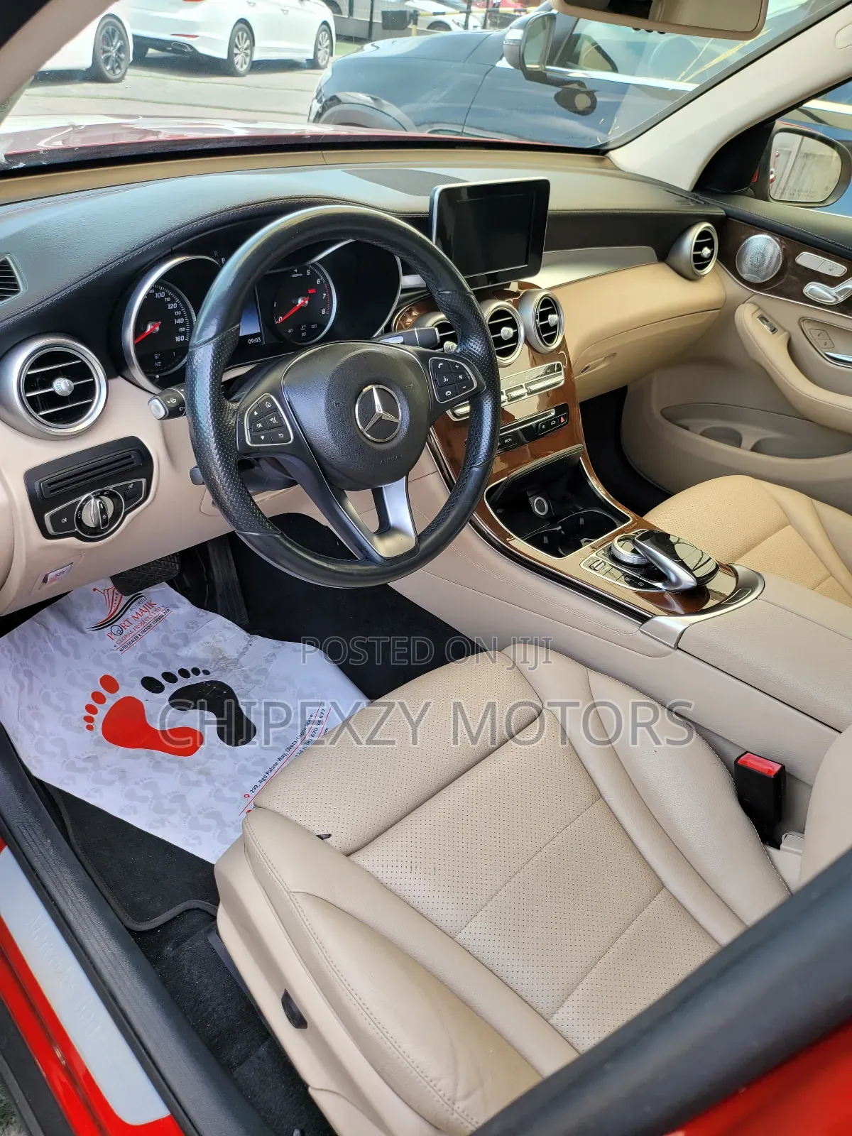 Mercedes-Benz GLC-Class 2017 Red