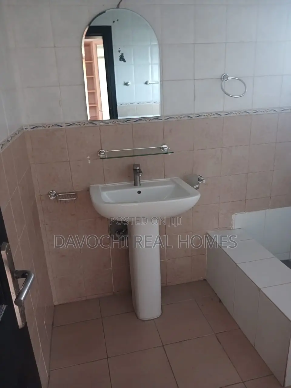 3bdrm Penthouse in Prince Alaba, Oniru, Victoria Island Extension