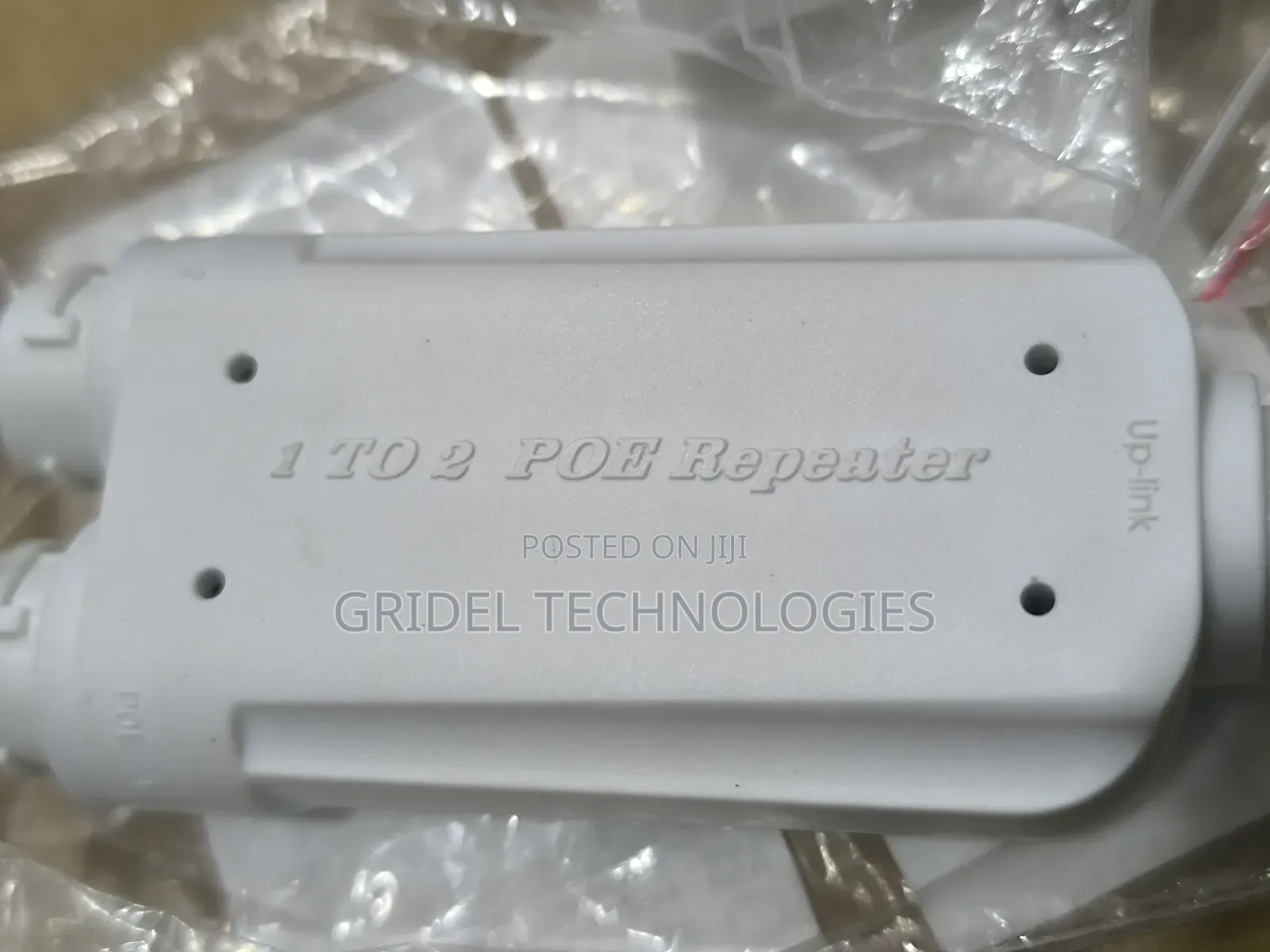 Poe Extender 1 in 2 Out