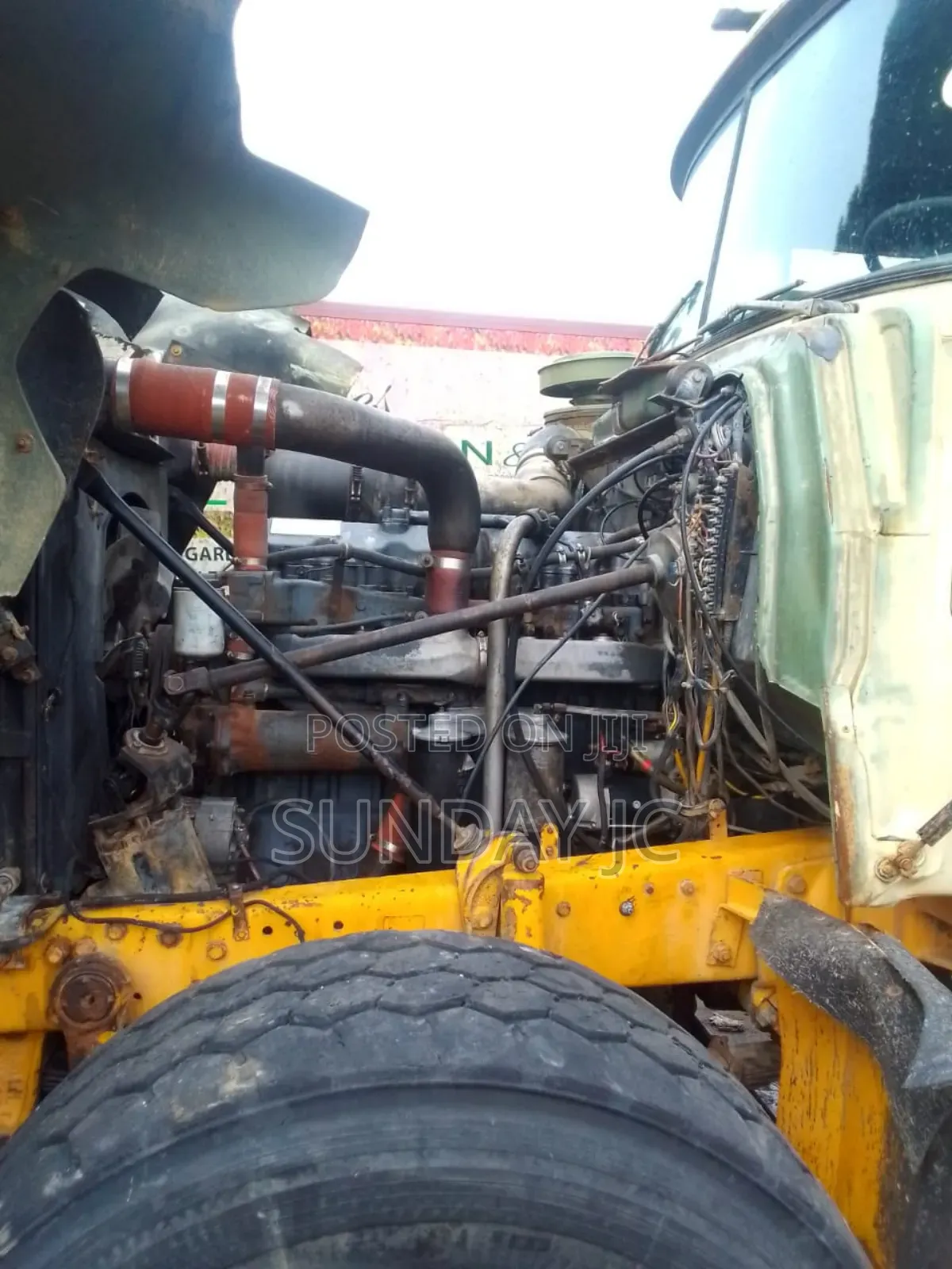 Tokunbo 30tons R Model Mack Ten Tyres Dump Truck 24rim Super