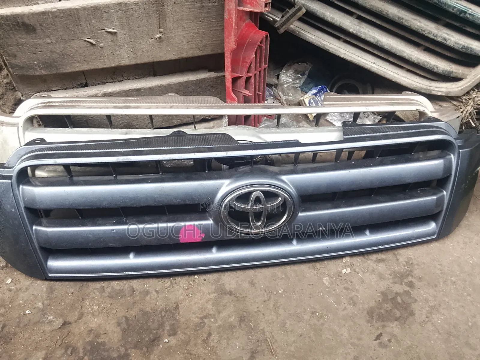 Front Grille for Toyota Highlander 2006