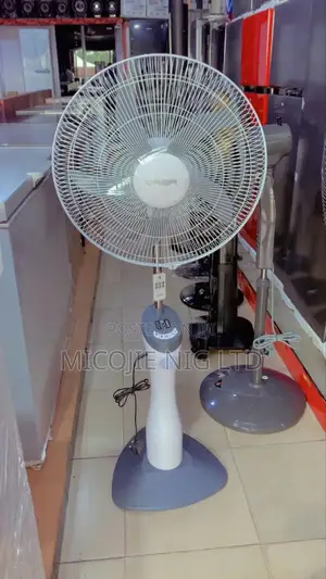 Qasa 18" Rechargeable Fan