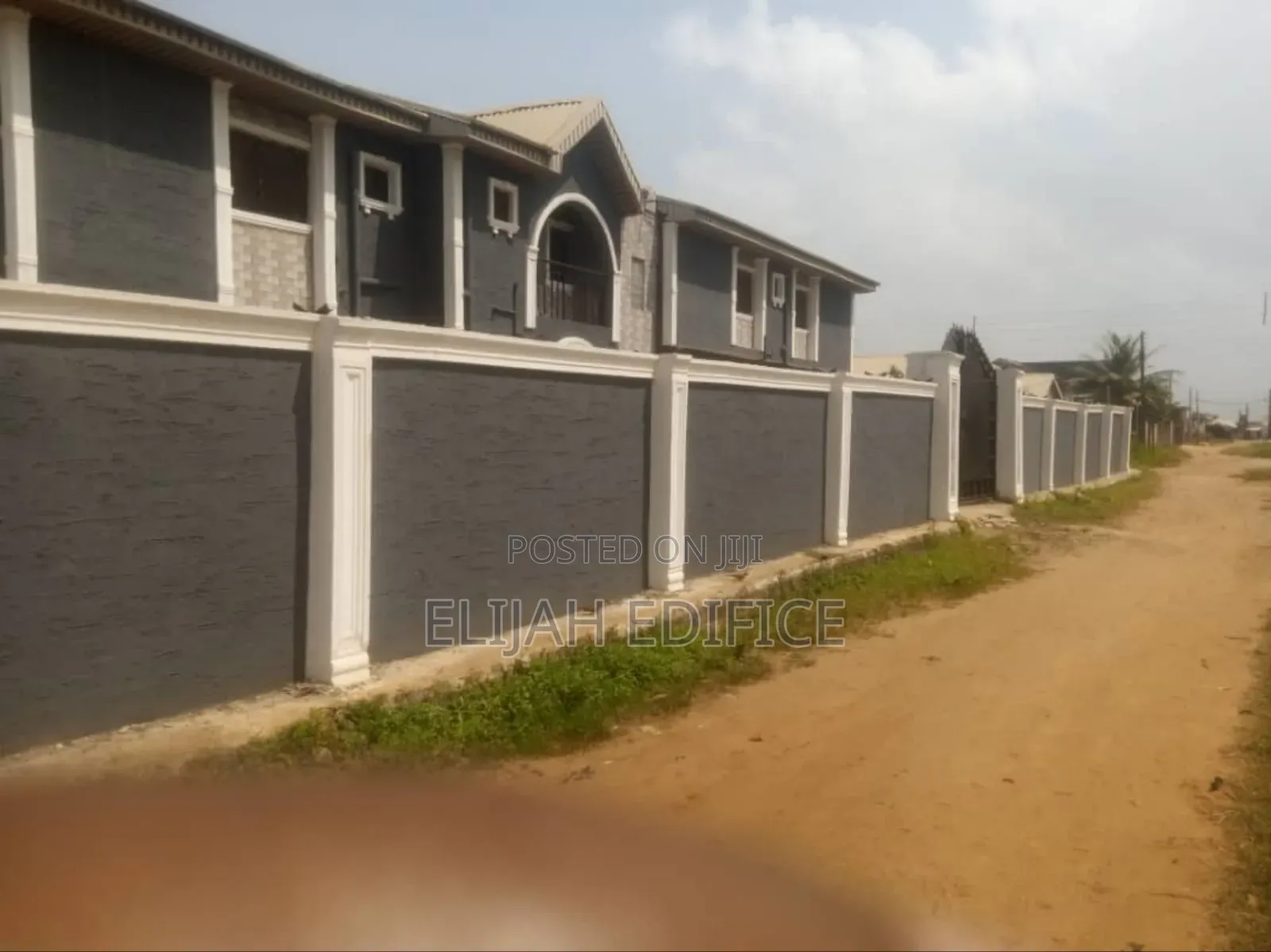 Furnished 10bdrm Duplex in Oreyo, Ikorodu for sale