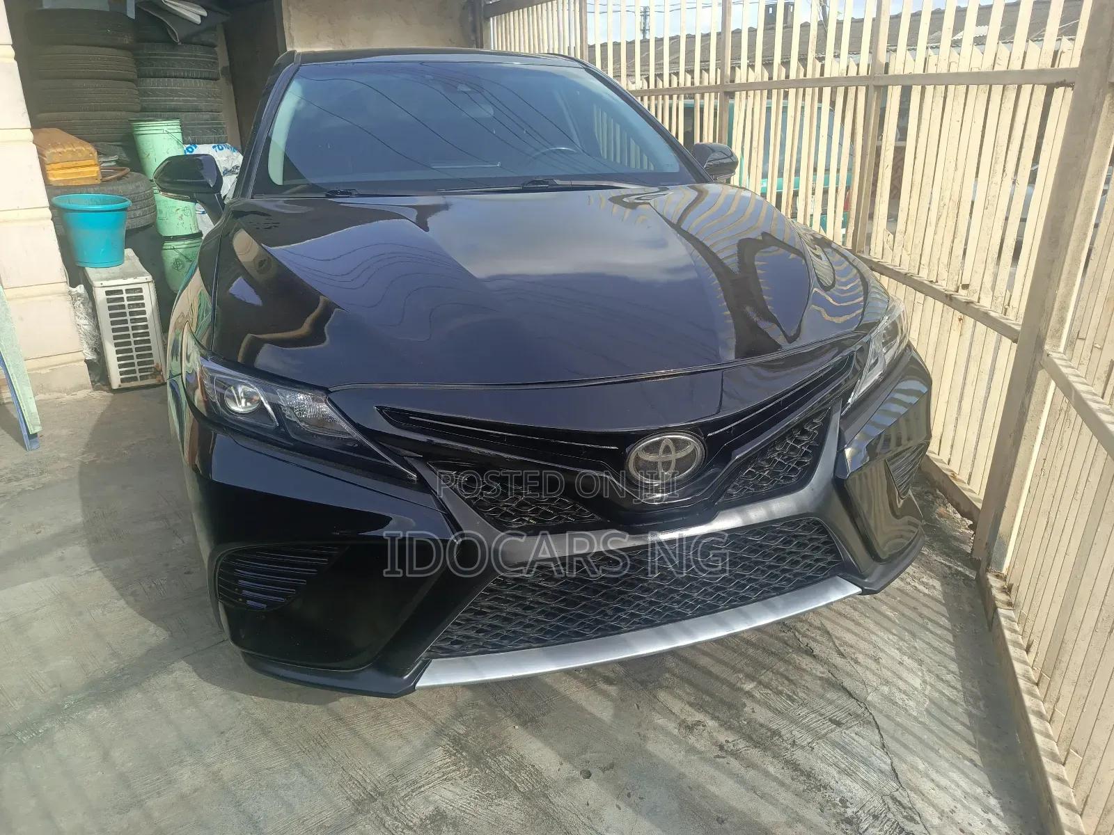 Toyota Camry SE 2022 Black