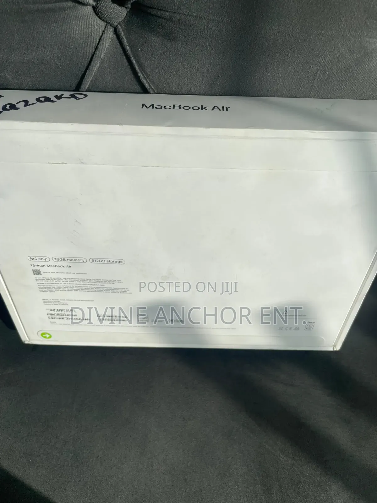 New Laptop Apple MacBook Air 2025 M4 13-inch 16GB Apple M4 SSD 512GB