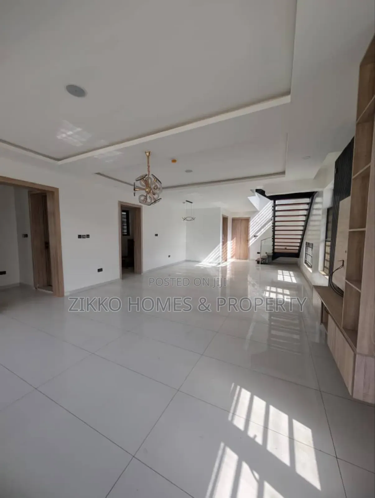 4bdrm Duplex in Orchid Road, Lekki for sale