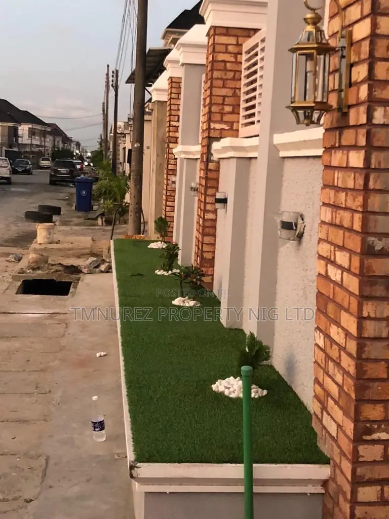 Furnished 5bdrm Duplex in Osapa London, Lekki for rent