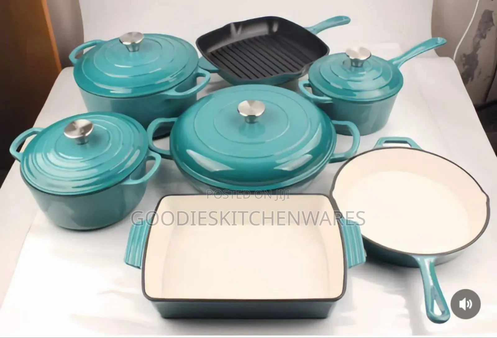 7 PCS Cast Iron Pot