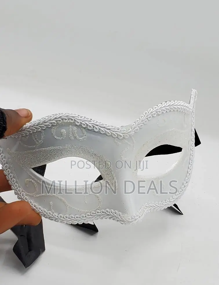 Stylish Cool Simple Women's Party Face Mask