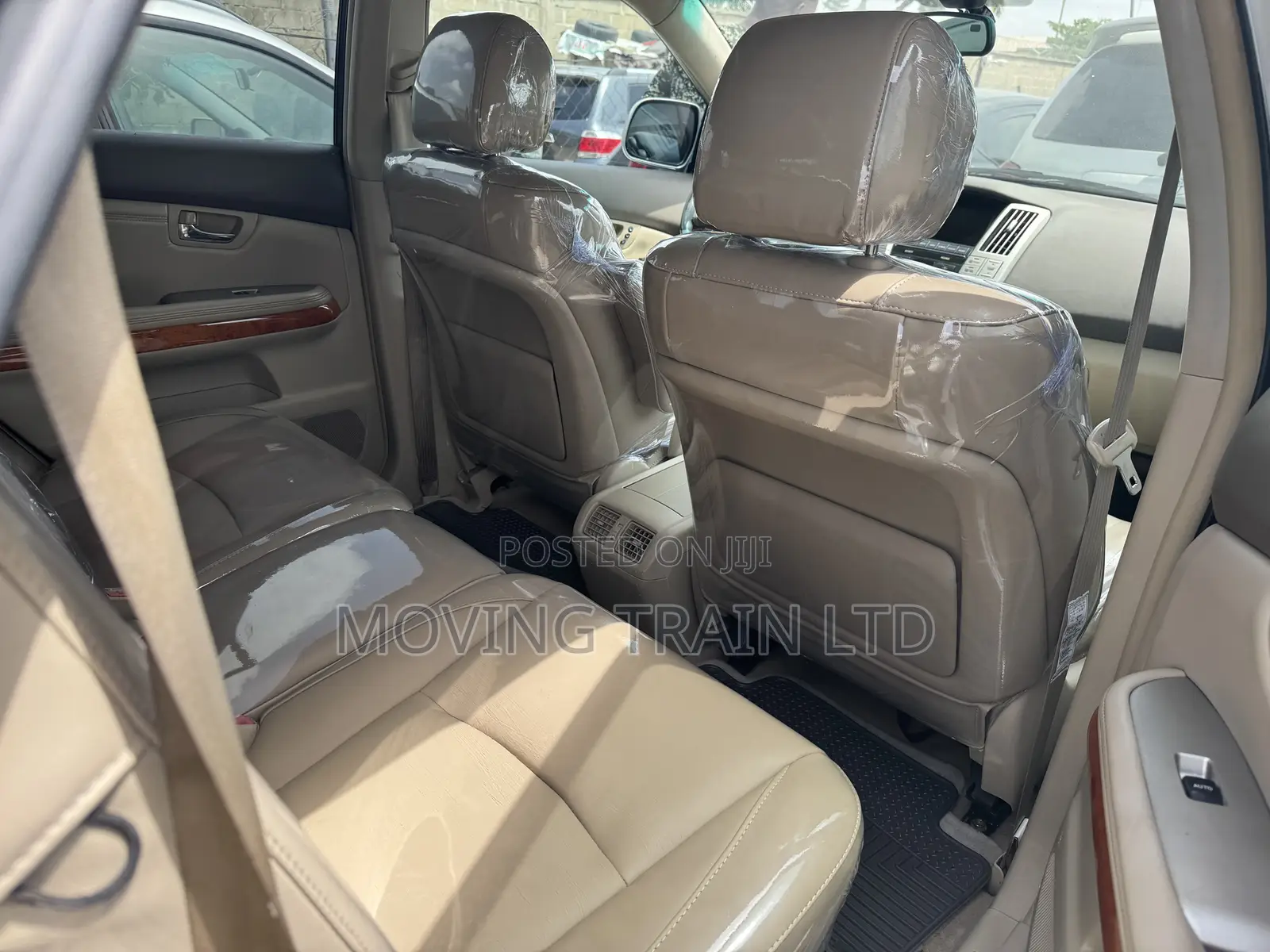 Lexus RX 330 2005 Gold