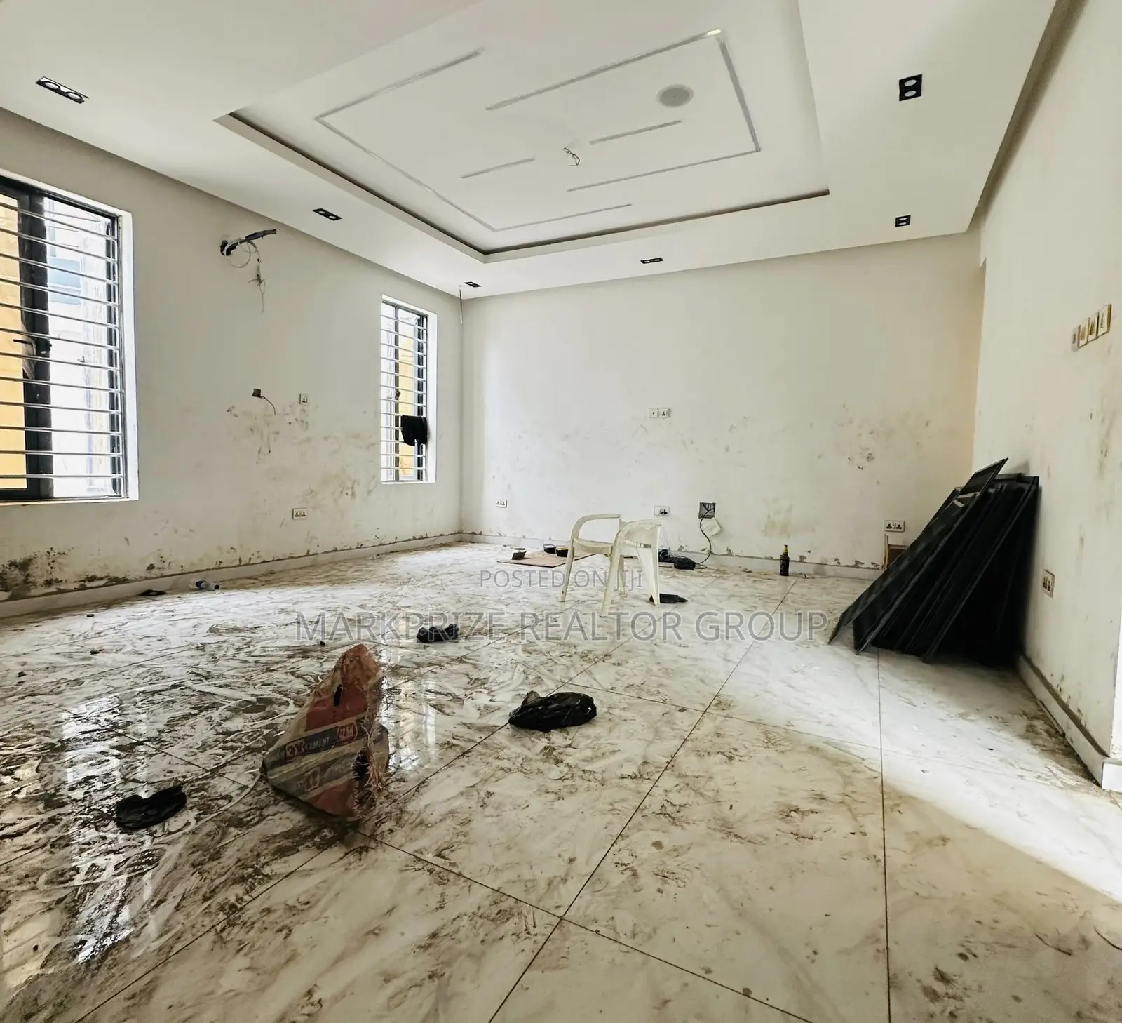 4bdrm Duplex in Omole Phase 1 Lagos for sale