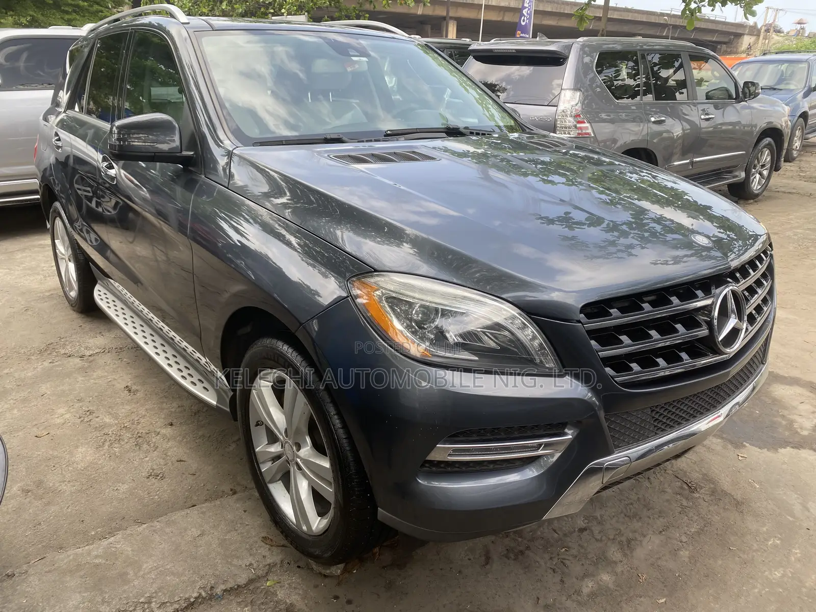Mercedes-Benz M Class ML350 4MATIC 4dr SUV AWD (3.5L 6cyl 7A) 2015 Gray