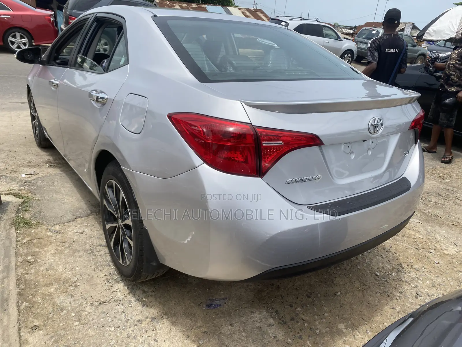 Toyota Corolla SE 4dr Sedan (1.8L 4cyl CVT) 2017 Silver