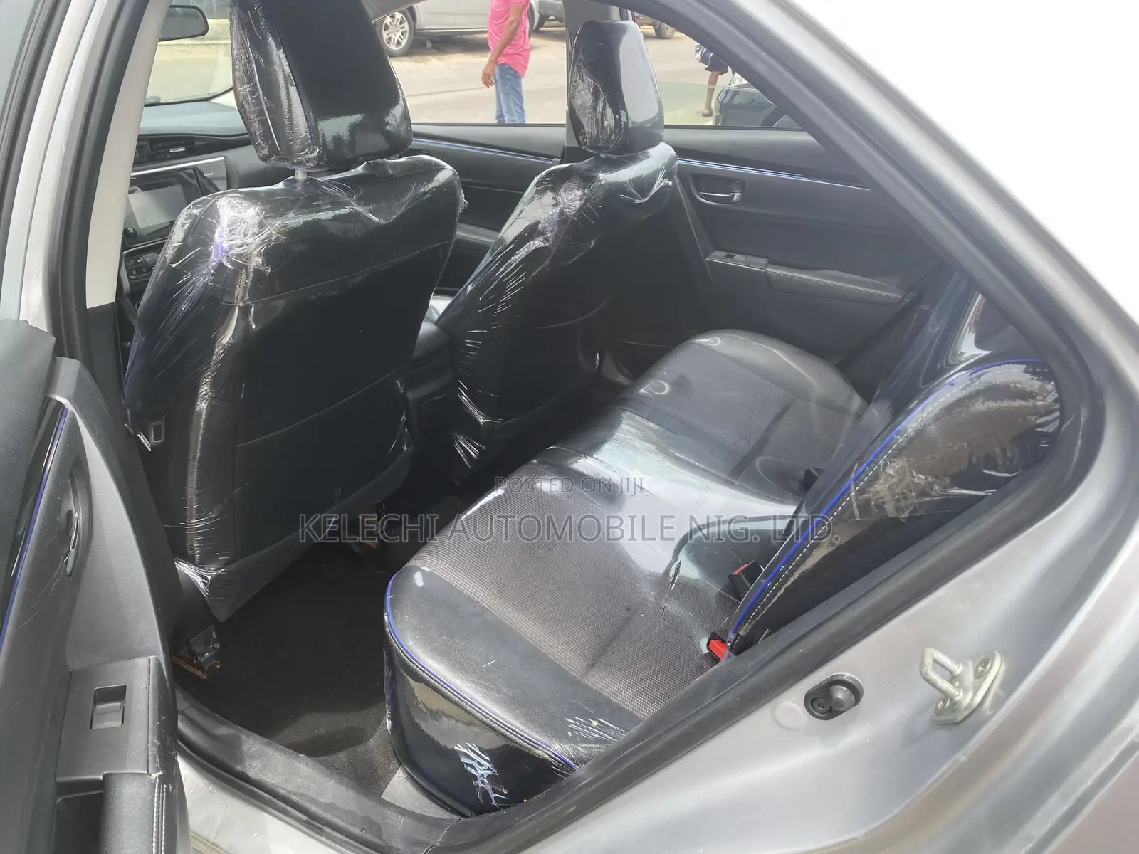 Toyota Corolla SE 4dr Sedan (1.8L 4cyl CVT) 2017 Silver