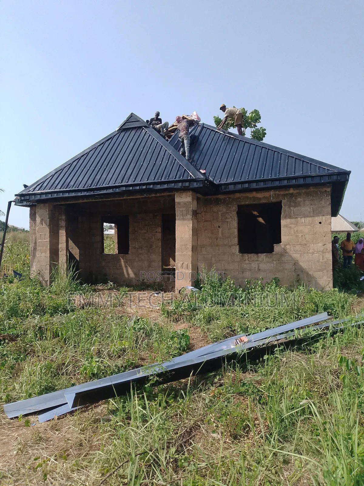 Metral Design Roofing Sheet