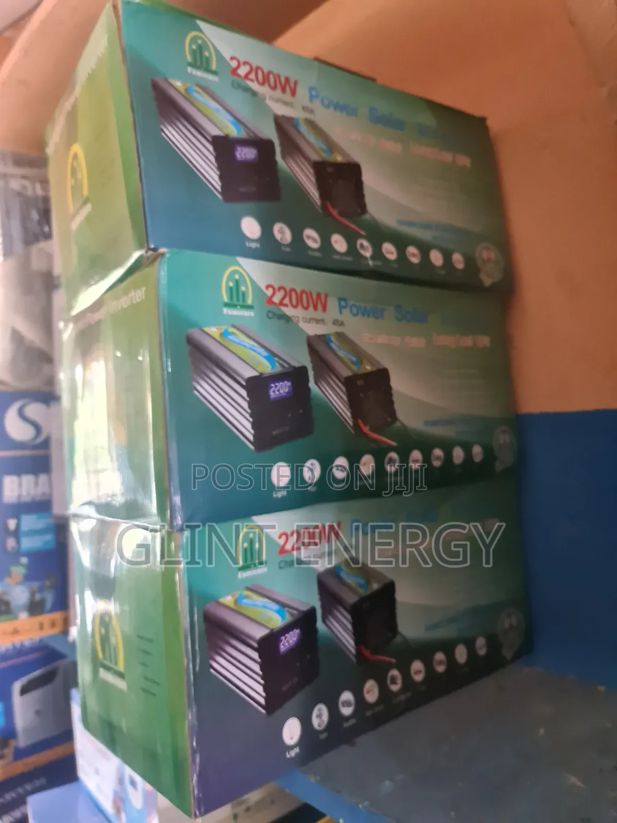 2.2kva 12v Famicare Hybrid Inverter