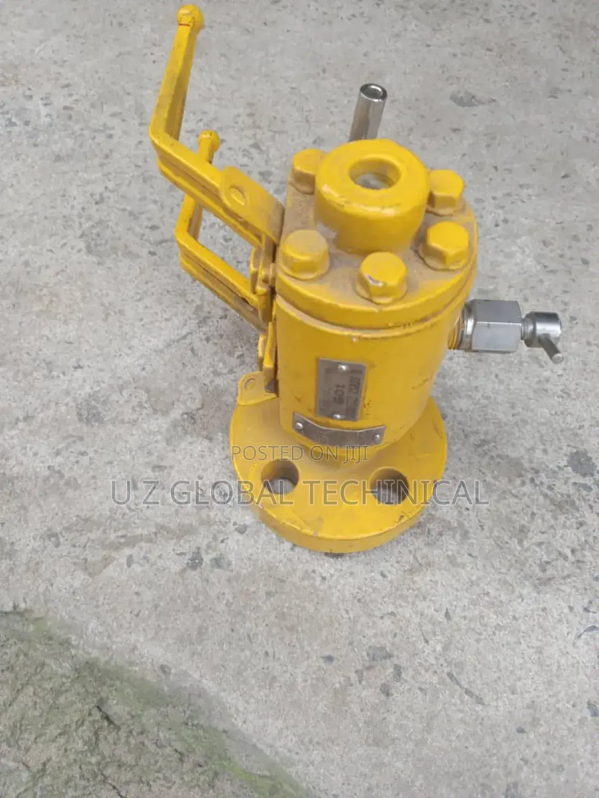 Block and Bleed Valve