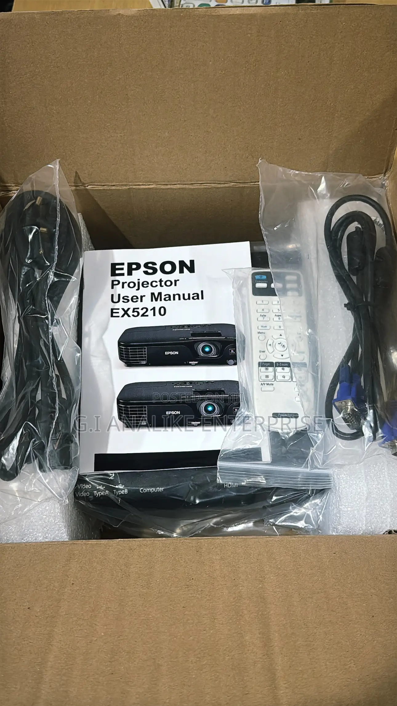Epson Ex5210 Portable Xga 3lcd Projector.