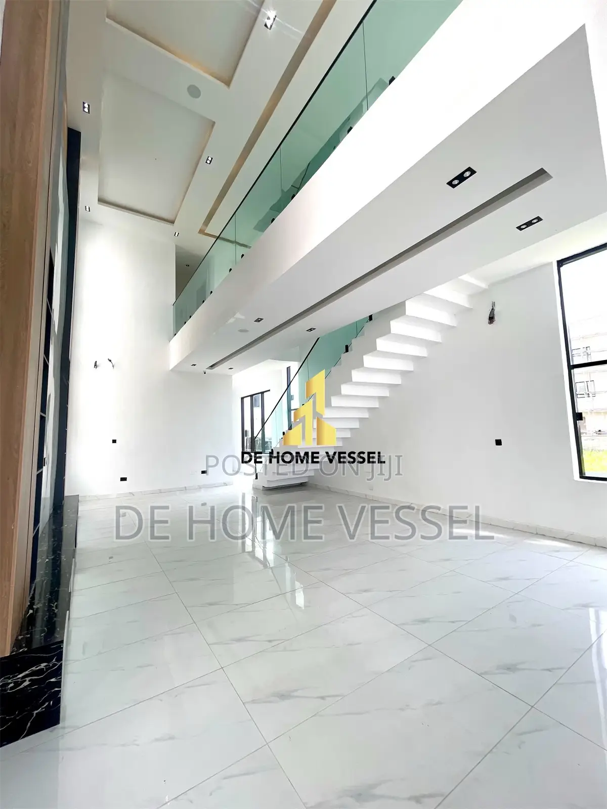 5bdrm Duplex in Lekki for sale